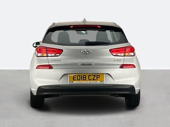 Used Hyundai i30 2018 for sale - 77973405: Photo