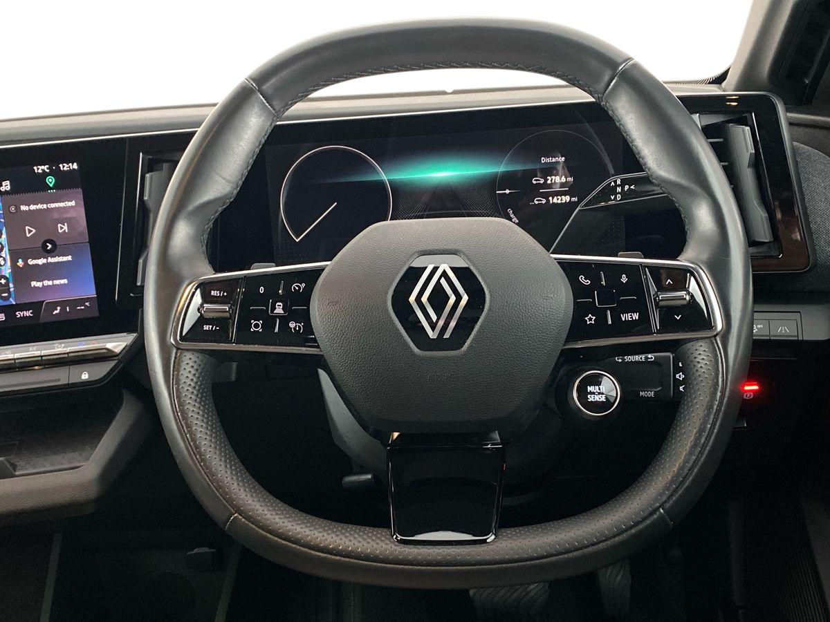 Used Renault Megane E Tech 2023 for sale - 76929191: Photo 11