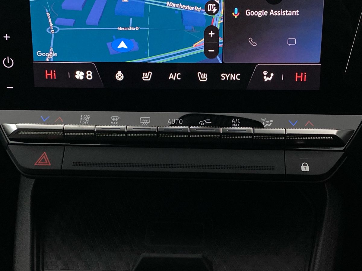 Used Renault Megane E Tech 2023 for sale - 76929191: Photo 21