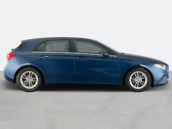 Used Mercedes-Benz A-Class 2020 for sale - 75525061: Photo 2