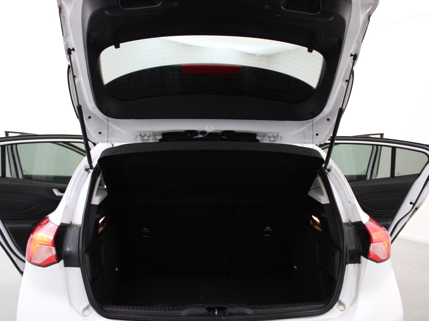 Used Ford Focus 2019 for sale - 77635118: Photo 29