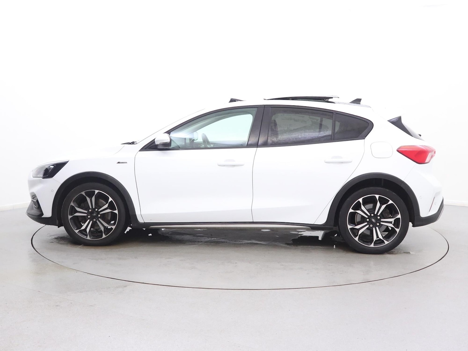 Used Ford Focus 2019 for sale - 77635118: Photo 4