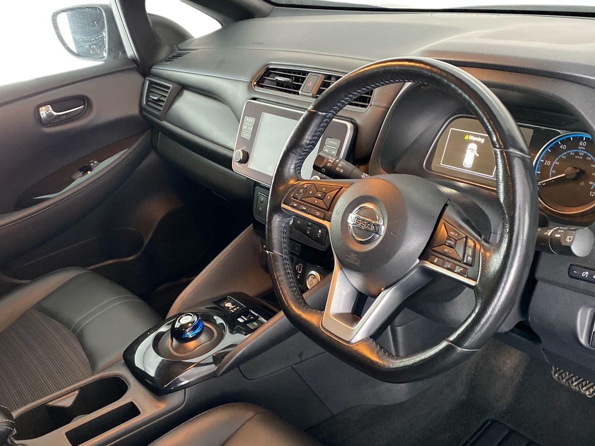 Used Nissan Leaf 2020 for sale - 76097448: Photo 12