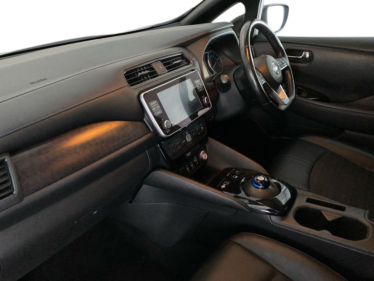 Used Nissan Leaf 2020 for sale - 76097448: Photo 14
