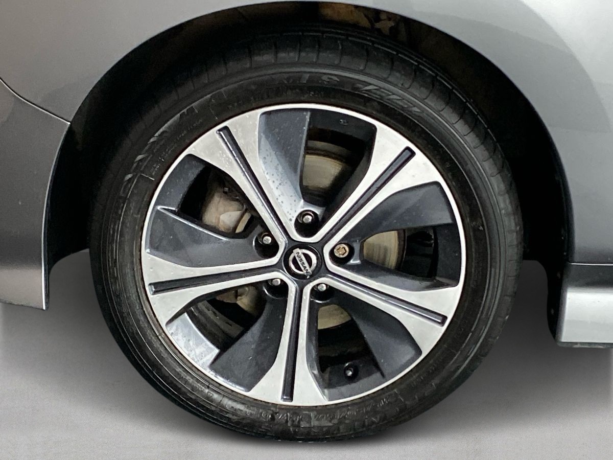 Used Nissan Leaf 2020 for sale - 76097448: Photo 32