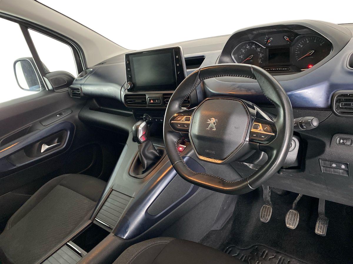 Used Peugeot Rifter 2020 for sale - 77787657: Photo 12