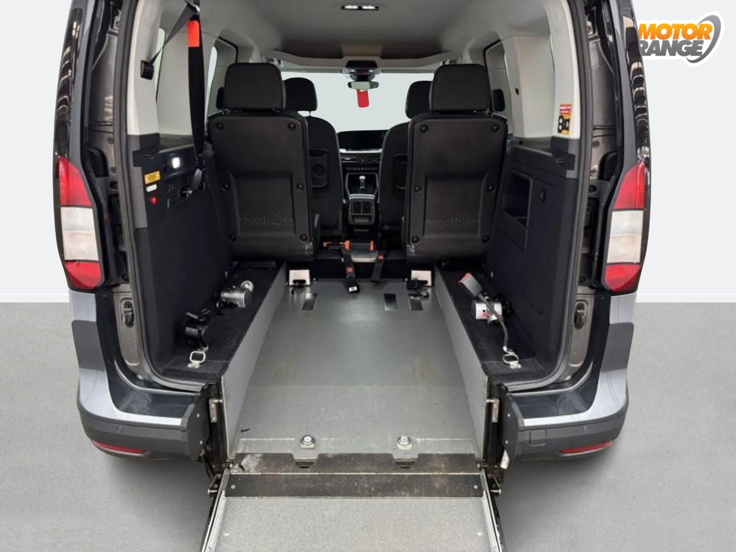 Used Ford Tourneo Connect 2023 for sale - 78122523: Photo 3