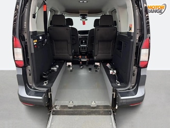 Used Ford Tourneo Connect 2023 for sale - 78122523: Photo