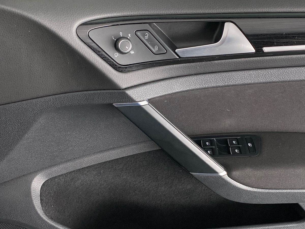 Used Volkswagen Golf 2018 for sale - 75970539: Photo 26