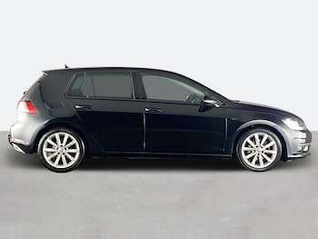 Used Volkswagen Golf 2018 for sale - 75970539: Photo