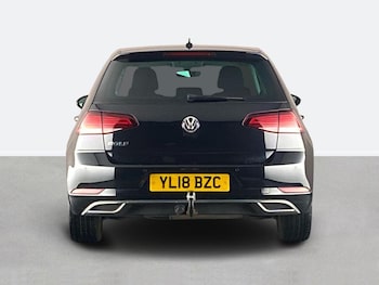 Used Volkswagen Golf 2018 for sale - 75970539: Photo