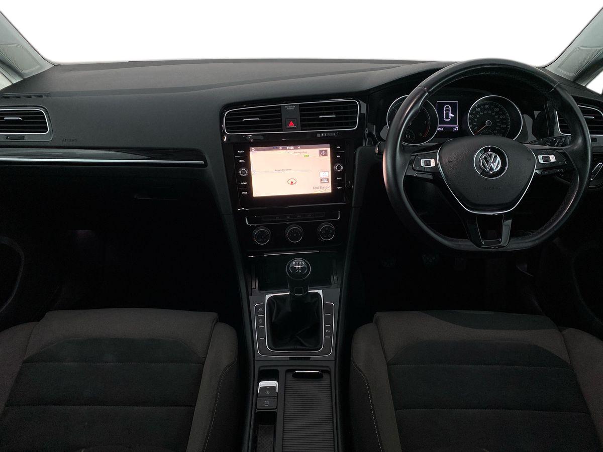 Used Volkswagen Golf 2018 for sale - 75970539: Photo 9