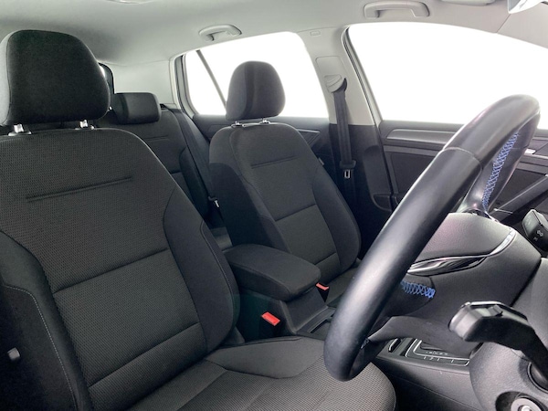 Used Volkswagen Golf 2019 for sale - 76220236: Photo 13