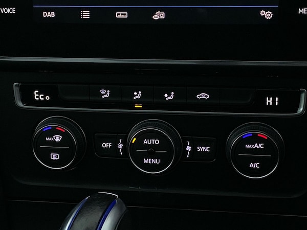 Used Volkswagen Golf 2019 for sale - 76220236: Photo 21