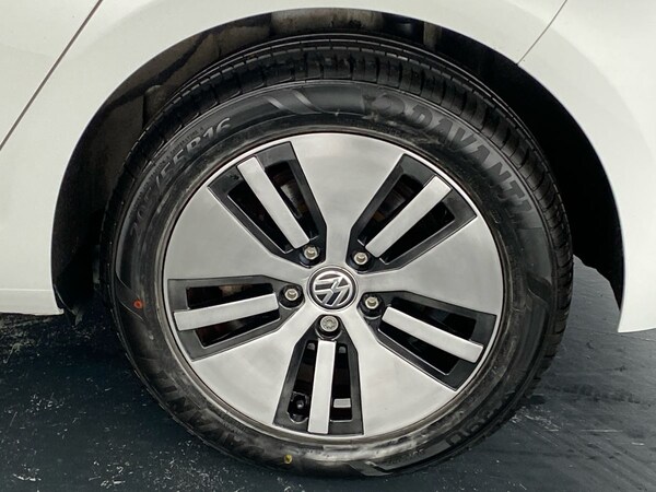 Used Volkswagen Golf 2019 for sale - 76220236: Photo 29
