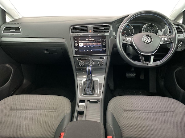 Used Volkswagen Golf 2019 for sale - 76220236: Photo 9