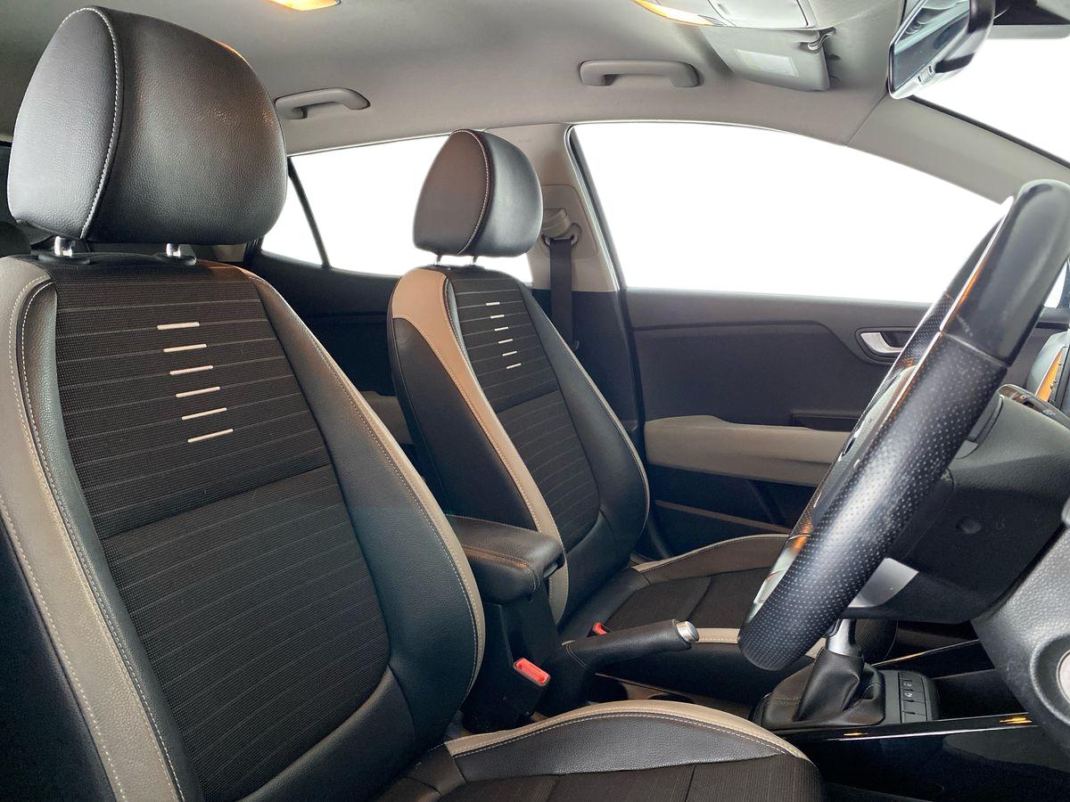 Used Kia Stonic 2019 for sale - 77615888: Photo 13