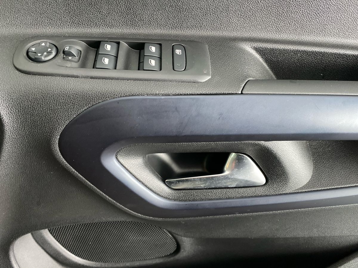 Used Peugeot Rifter 2020 for sale - 78122518: Photo 23