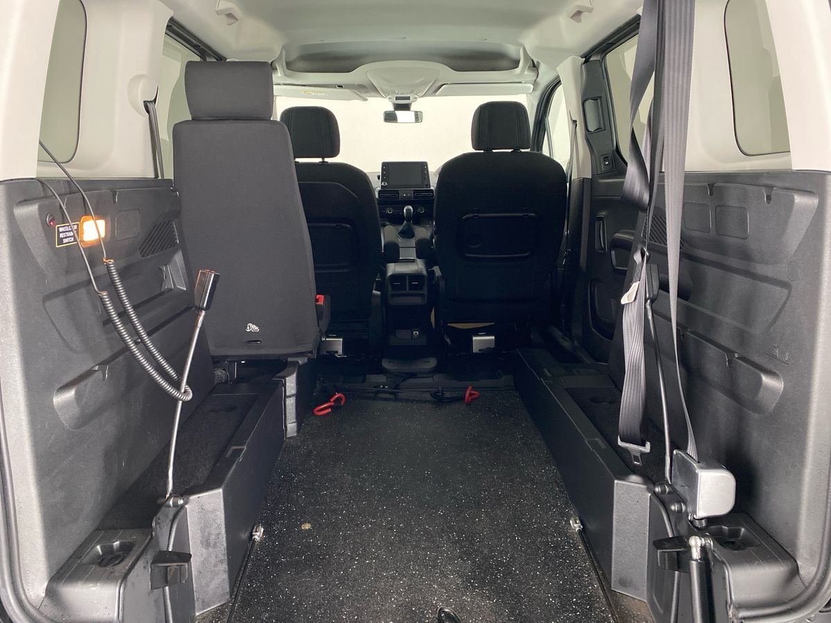 Used Peugeot Rifter 2020 for sale - 78122518: Photo 24