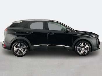Used Peugeot 3008 2023 for sale - 79112248: Photo