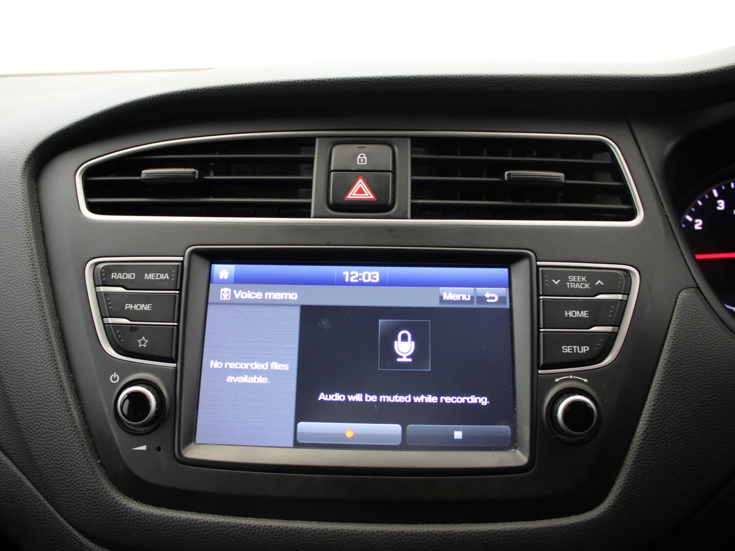 Used Hyundai i20 2019 for sale - 77348353: Photo 22