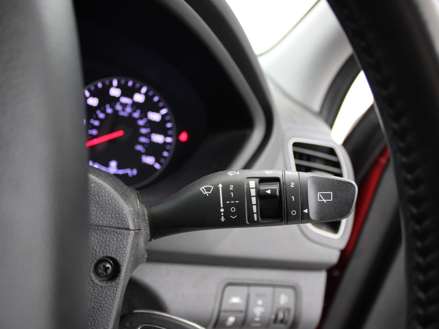 Used Hyundai i20 2019 for sale - 77348353: Photo 32