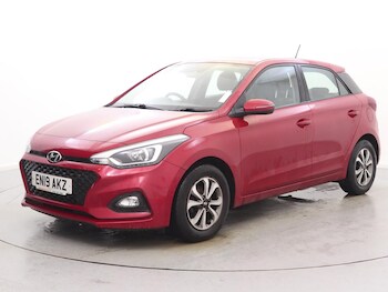 Used Hyundai i20 2019 for sale - 77348353: Photo