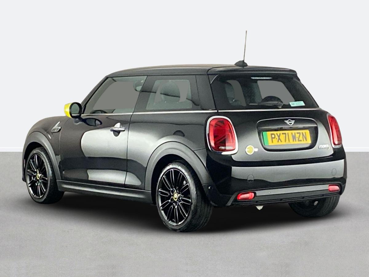 Used MINI Hatch 2021 for sale - 77398102: Photo 5