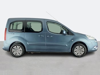 Used Peugeot Partner Tepee 2012 for sale - 79099768: Photo