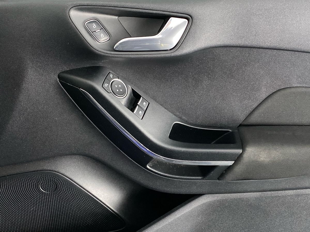 Used Ford Fiesta 2018 for sale - 76502874: Photo 23