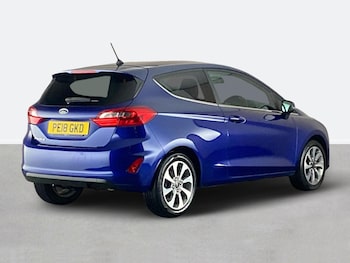 Used Ford Fiesta 2018 for sale - 76502874: Photo