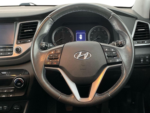 Used Hyundai TUCSON 2017 for sale - 75536326: Photo 11