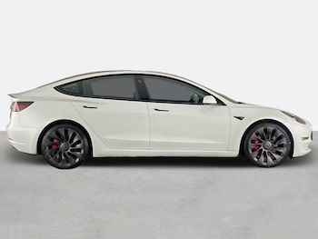 Used Tesla Model 3 2021 for sale - 75524942: Photo