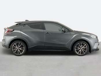 Used Toyota C-HR 2019 for sale - 75191252: Photo