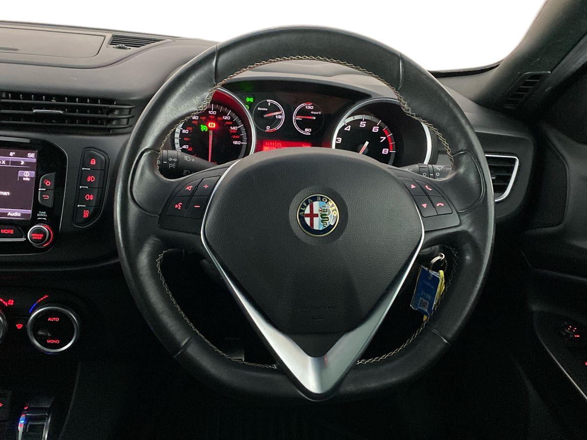 Used Alfa Romeo Giulietta 2014 for sale - 77829526: Photo 11