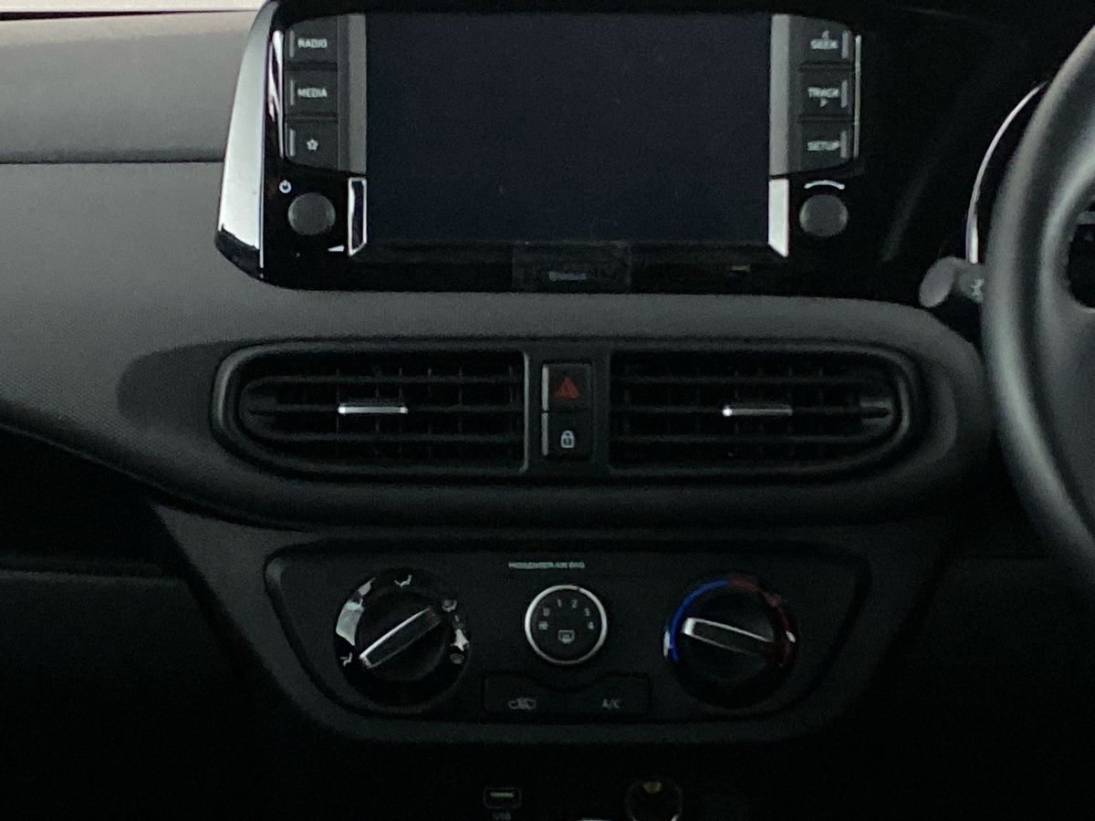 Used Hyundai i10 2023 for sale - 76316242: Photo 10