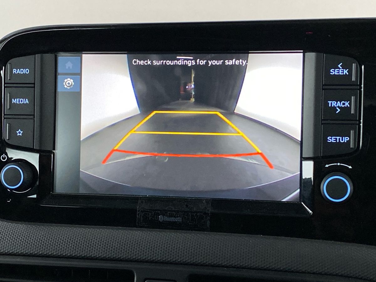 Used Hyundai i10 2023 for sale - 76316242: Photo 16