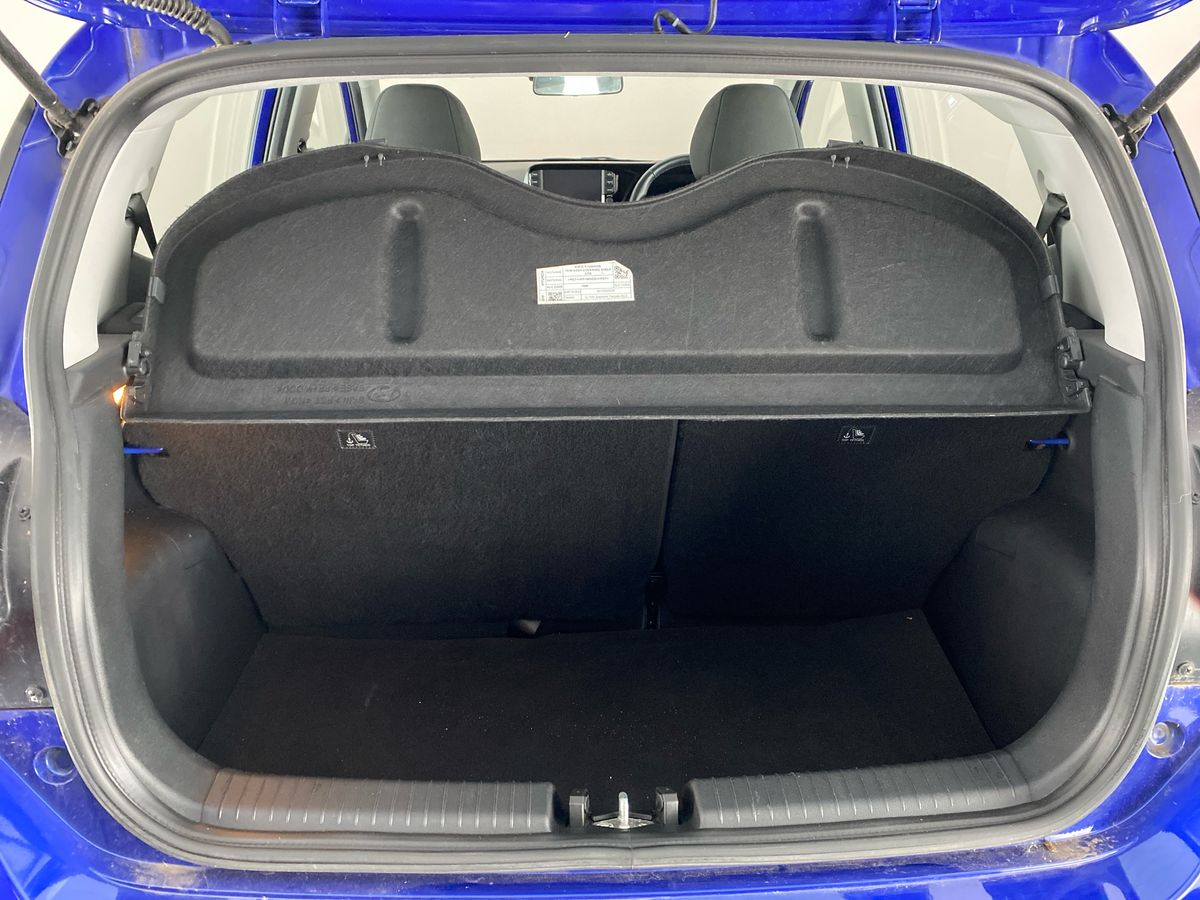 Used Hyundai i10 2023 for sale - 76316242: Photo 26