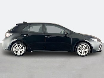 Used Toyota Corolla 2022 for sale - 76316231: Photo