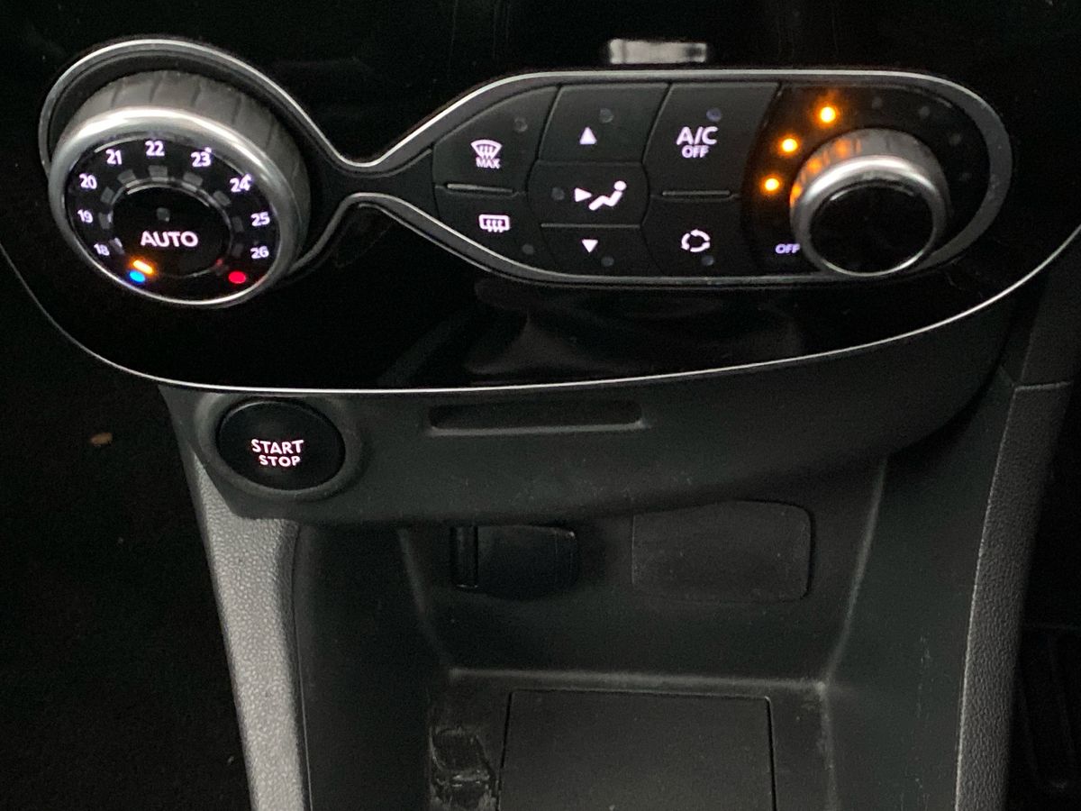 Used Renault Clio 2019 for sale - 78210883: Photo 18