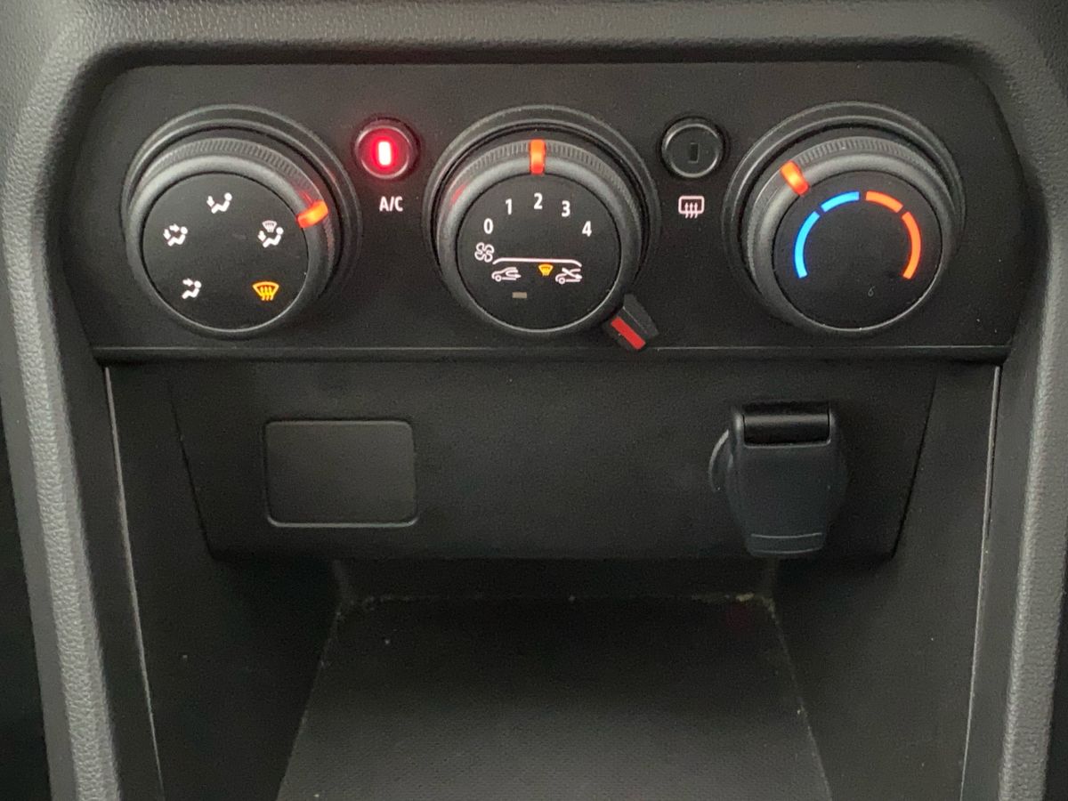 Used Dacia Sandero 2023 for sale - 77444076: Photo 19