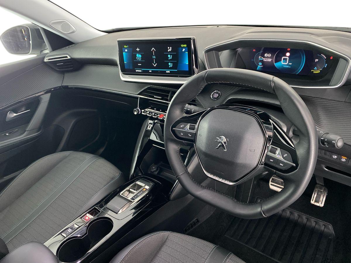 Used Peugeot 2008 2023 for sale - 77535321: Photo 12