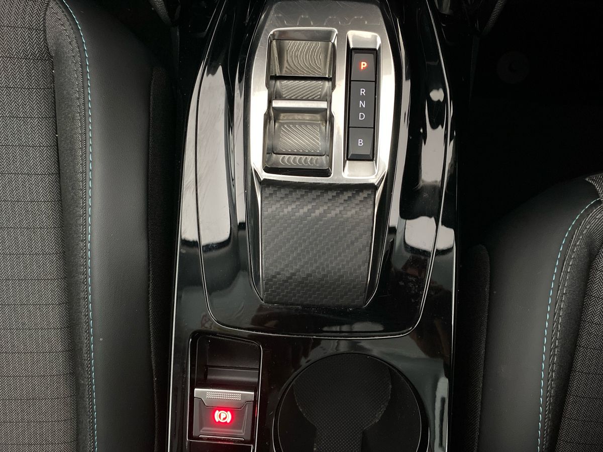 Used Peugeot 2008 2023 for sale - 77535321: Photo 22