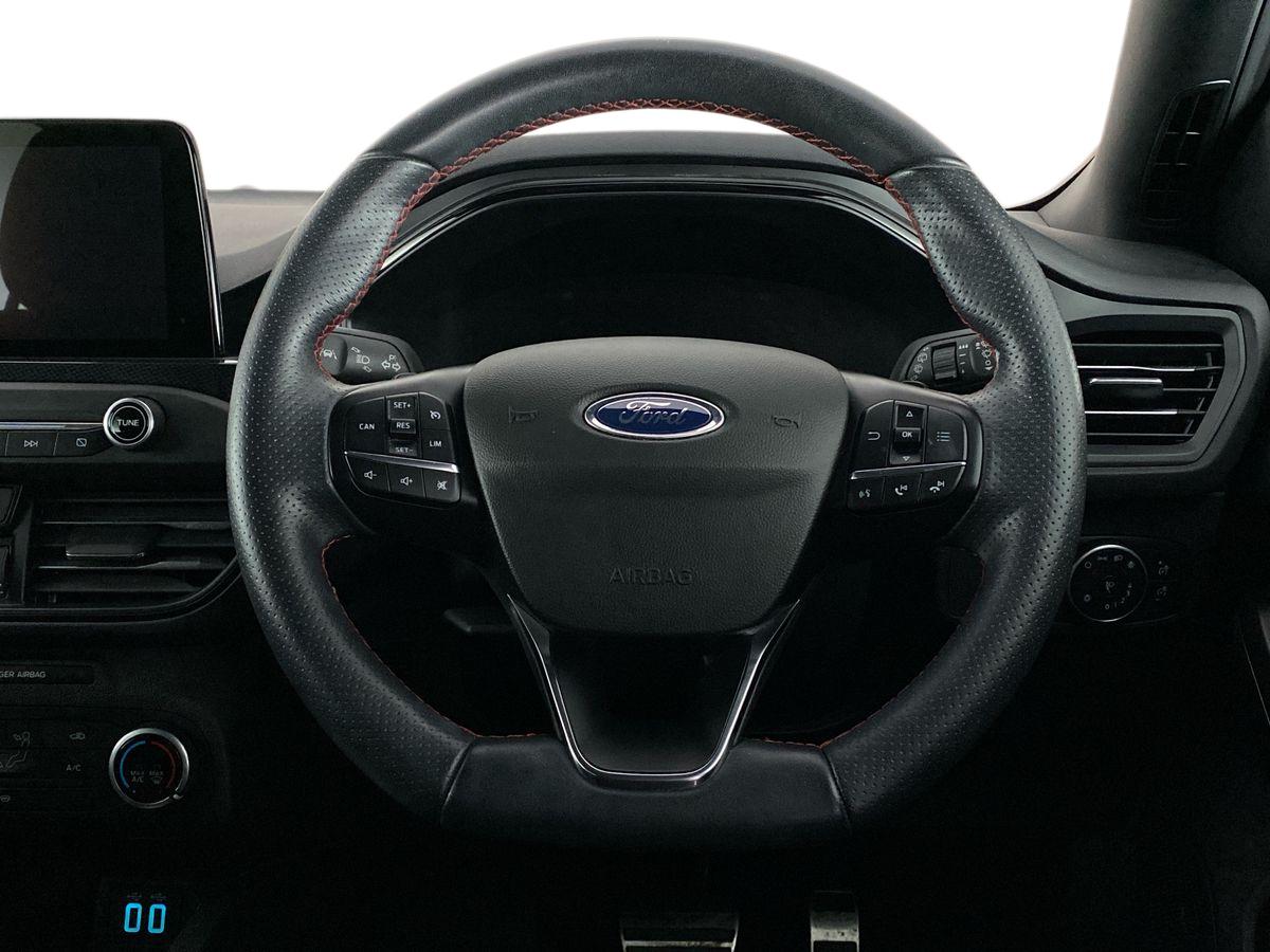 Used Ford Focus 2020 for sale - 77135345: Photo 11