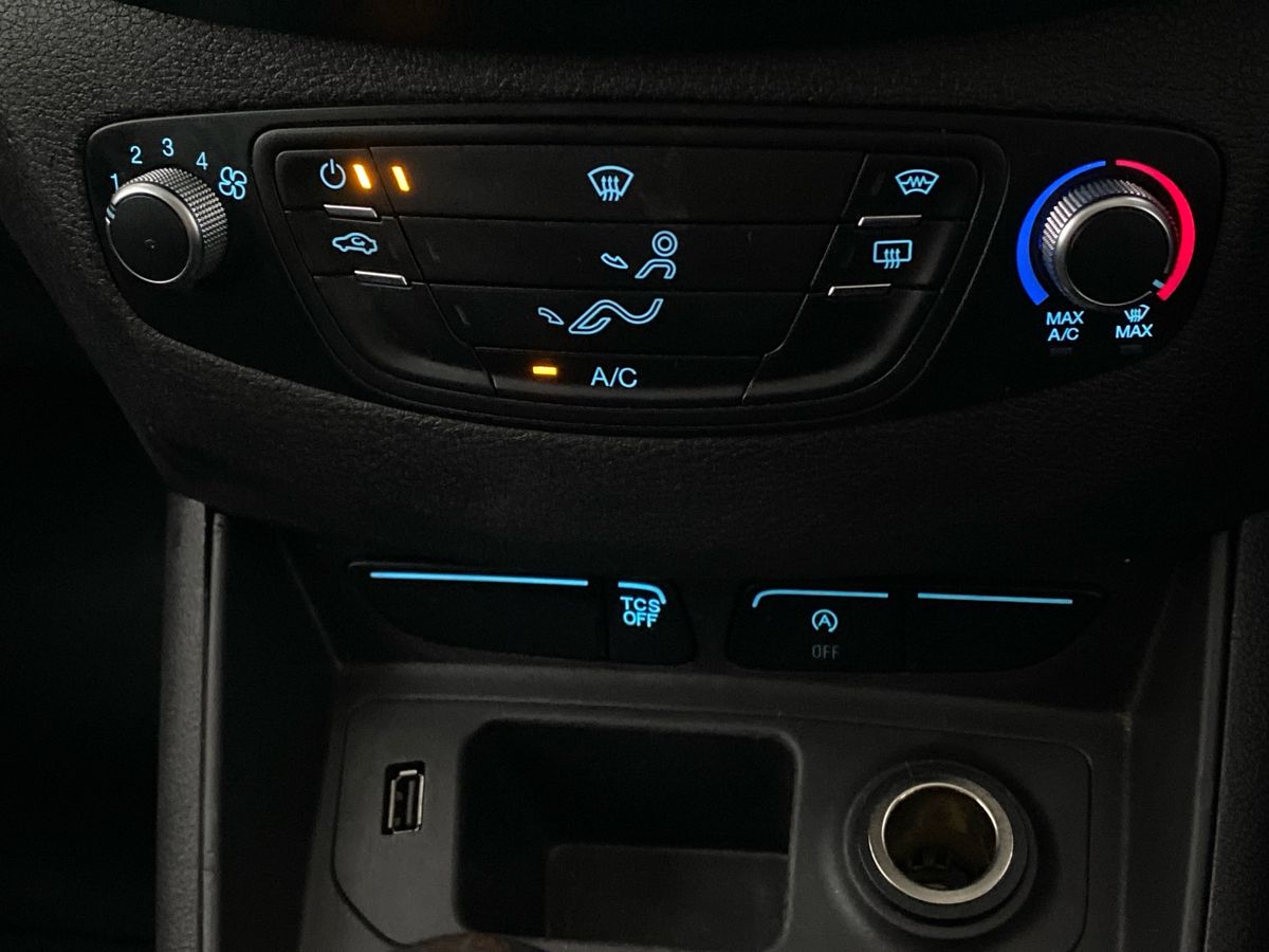 Used Ford Transit Courier 2021 for sale - 77535305: Photo 19