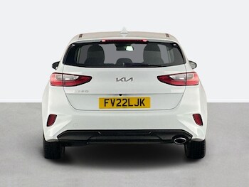 Used Kia Ceed 2022 for sale - 76316247: Photo