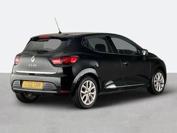 Used Renault Clio 2018 for sale - 79381462: Photo