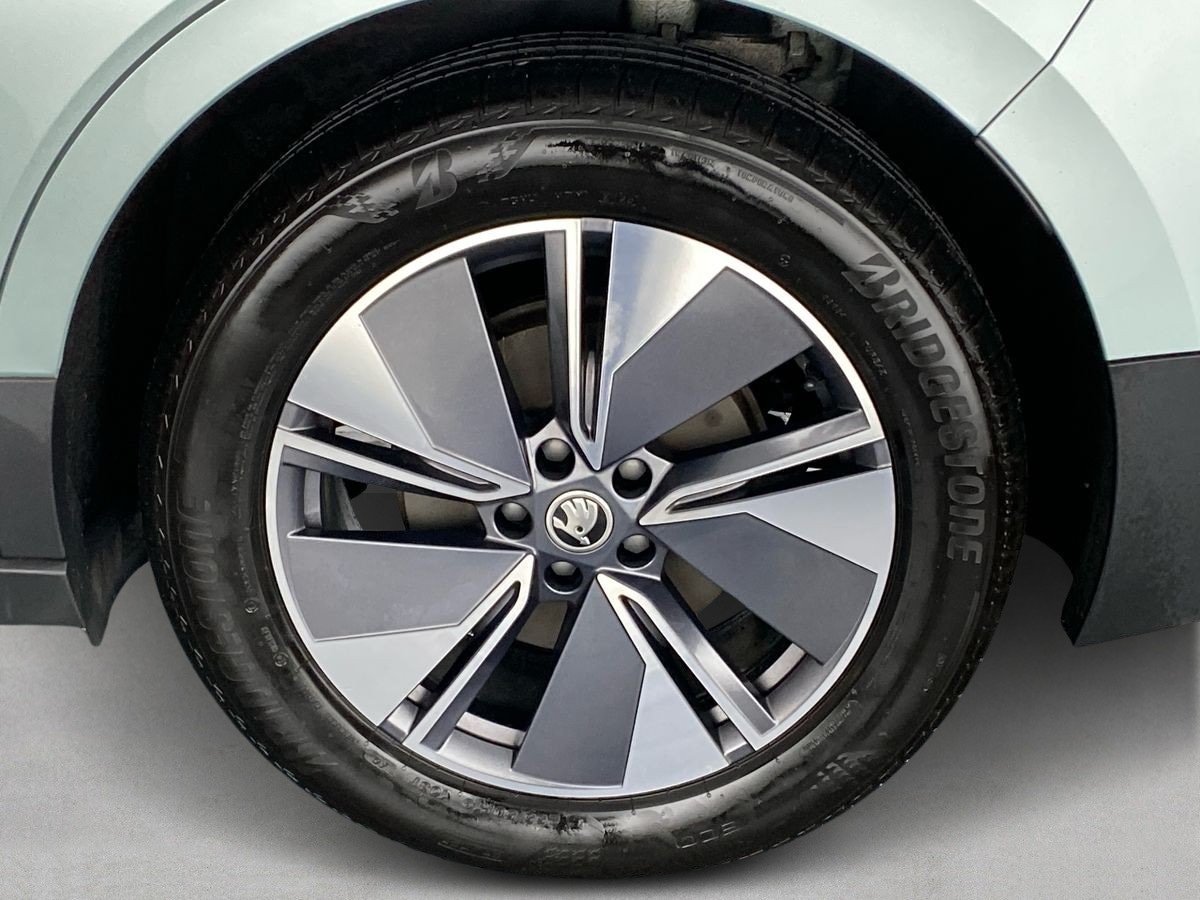 Used Skoda Enyaq 2023 for sale - 77135324: Photo 31