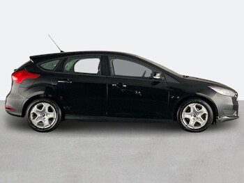 Used Ford Focus 2016 for sale - 78107520: Photo