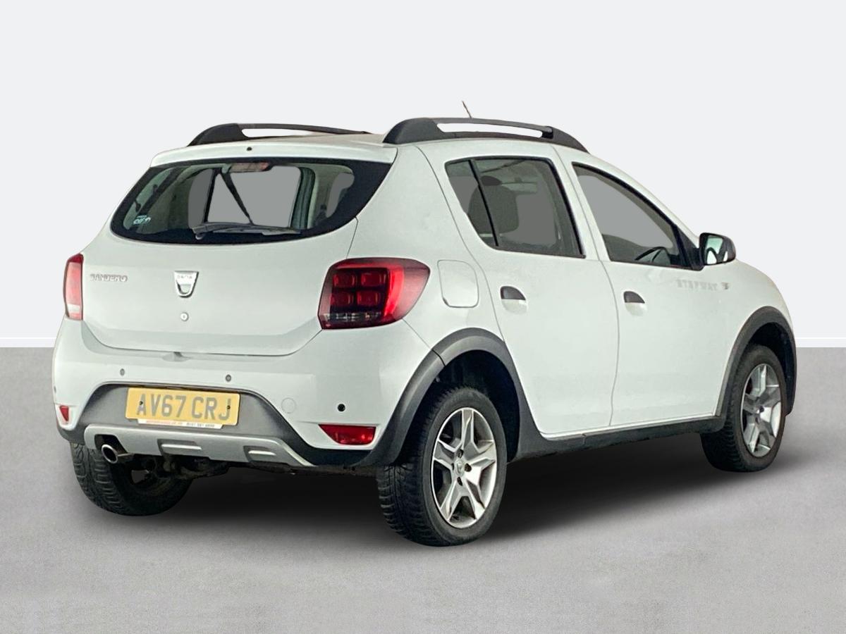 Used Dacia Sandero Stepway 2017 for sale - 77076825: Photo 3